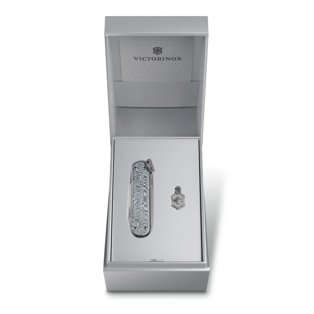 Victorinox Damast Classic SD Brilliant Swiss Army Knife - Image 3