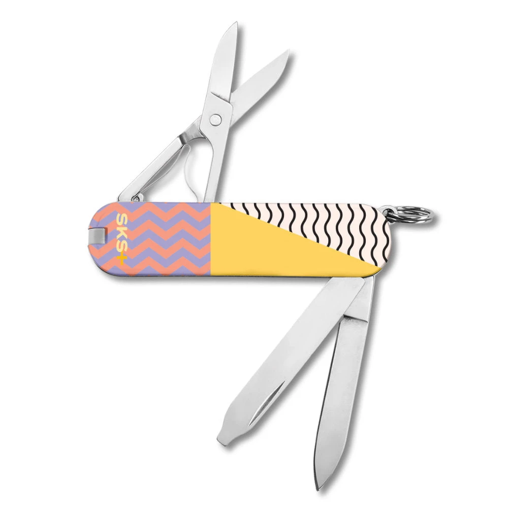 Victorinox Spring Rabbit Classic SD Designer Swiss Army Knife - Image 2