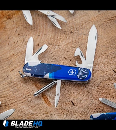 Victorinox Swiss Army Knife Tinker Blade HQ Blue Crazy Wolf "Lobo Loco" - Image 5